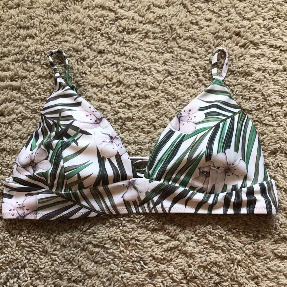 Bikini top